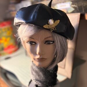 Beret Luxury Black Leather Tam with Oversized Pearl & Brass Bee -The RealReal 🐝